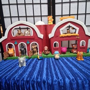 Battat- Farm Set With Figures